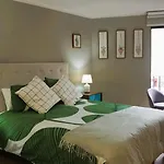 Apt Barrio Historico 3 Min Metro, Wifi, Netflik, Comodidad